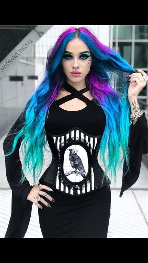 Pin By Spiro Sousanis On SANDRARCLEMENTE Outfits Cool Hair Color Neon Hair
