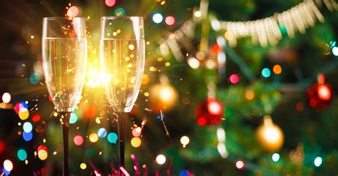 This lightly spiced drink, made with turmeric and coconut milk, is similar in flavor to chai. Enjoy Christmas Drinks without Piling on the Pounds ...