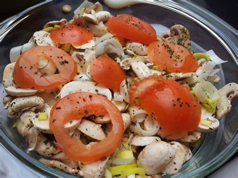 Champignon -Lauch- Auflauf mit Putenschnitzel und Tomaten
