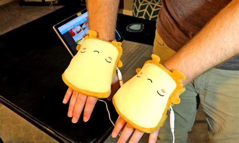 These Toast Shaped Usb Heated Hand Warmers Still Let You Type