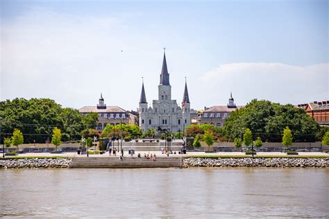 A Self-Guided Tour Along the New Orleans Riverfront