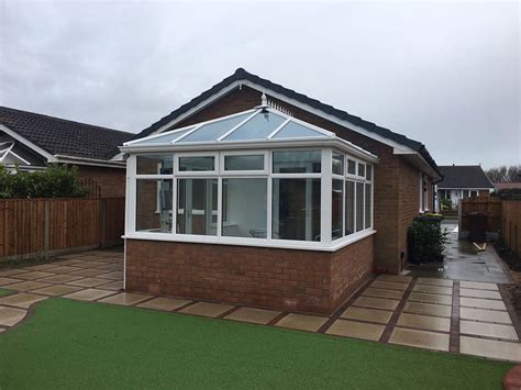 It was not until later that they became glazed and even then were largely used for protecting. West Coast Glass Conservatories - West Coast Glass