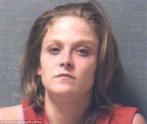 Ohio Woman Picking Up Boyfriend For Dui Arrested For Dui Daily Mail