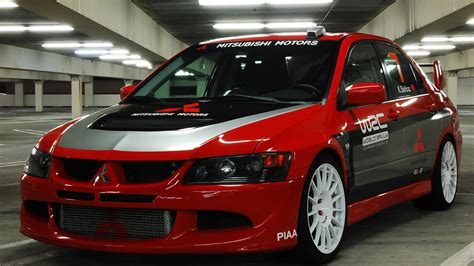 I know the evo 3d is not out yet but would anyone know where i would be able to find the wallpaper in this evo 3d picture or something extremely similar. H.D. Wallpapers: Lancer Evo IX HD Wallpaper