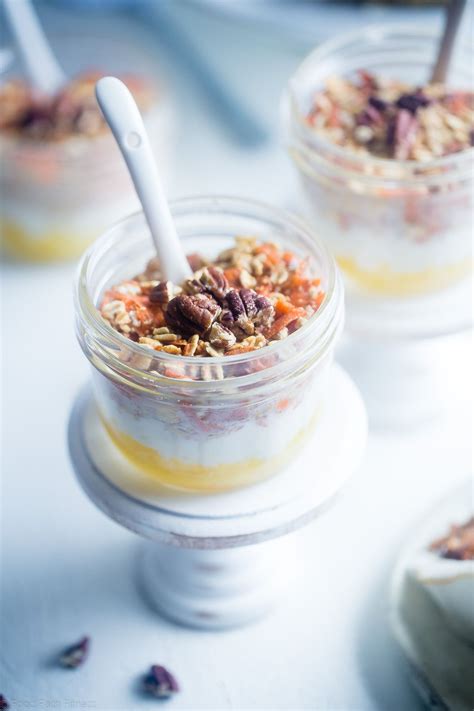 But your jeans tell a different story. Carrot Cake Overnight Oats - Wake up to dessert for breakfast with these protein packed, gluten ...