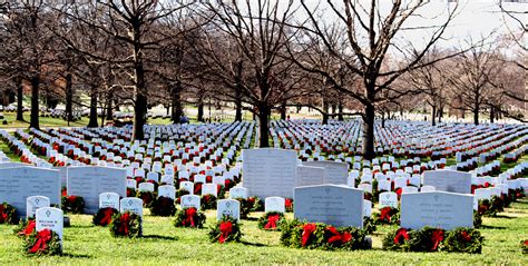 Arlington National Cemetery Christmas Tradition Continues Off The Base