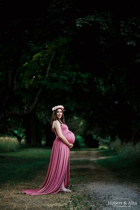 Earthy Ethereal Maternity Shoot With Madison And Mike Hk Photography