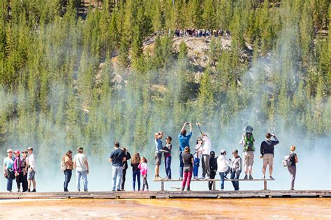 Yellowstone Releases 2018 Visitor Use Survey Study Yellowstone