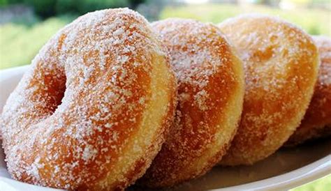 Un secondo completo e davvero ottimo creato con il tuo bimby qui puoi trovare la stessa ricetta in versione tradizionale pin tortino di patate ripieno. Ciambelle Fritte Con Patate - Ricetta Tipica lucana