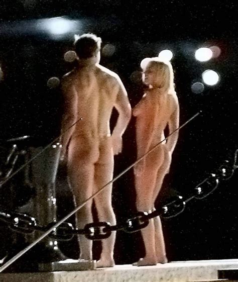 Anna Faris Nude And Sexy 48 Photos The Fappening