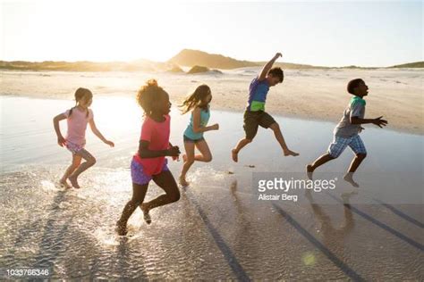 Barefoot Black Girls Photos And Premium High Res Pictures Getty Images