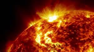Le spettacolari immagini del Sole per il terzo compleanno di SDO - YouTube