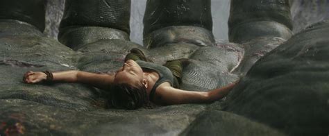 Naked Brie Larson In Kong Skull Island