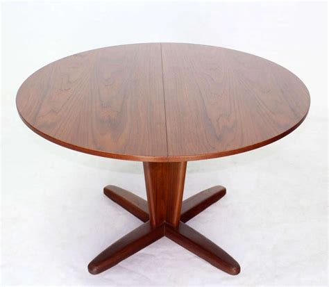 It's a really pretty and elegant cocktail table/ dining table for two with a. Danish Mid Century Modern Round Dining Table with ...