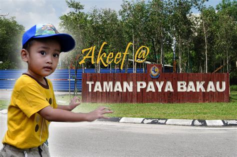 A dish from the indian subcontinent, made from an animal's trotters cooked with herbs and spices. Look Who's Talking Now!: Akeef @ Taman Paya Bakau