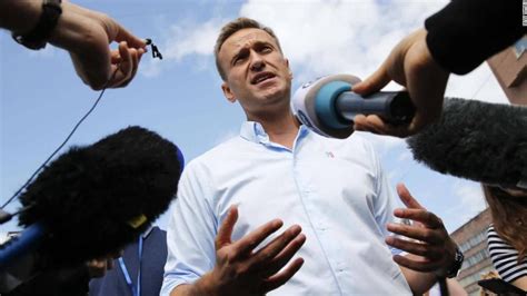 Alexey Navalny Russian Opposition Leader Was Poisoned With Nerve Agent