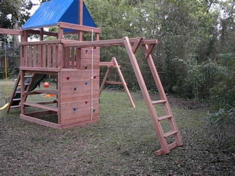 I like this idea, but really want to cover a larger area. DIY Add-on Monkey Bar Plans