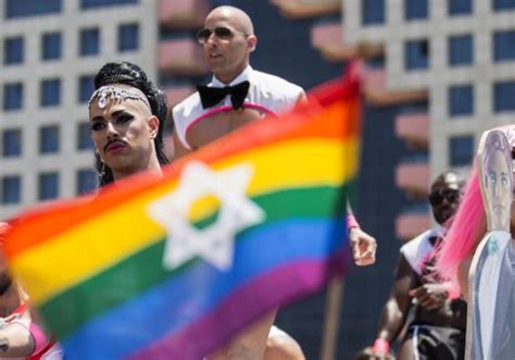 Tel Avivs 2017 Lgbt Pride Week To Celebrate Bisexual Visibility