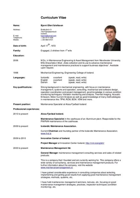 A basic and simple resume template with a creative touch that will help you stand out. Can I have one page cv templates? - Quora