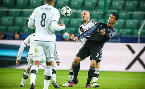 Internauci są bezlitośni, o tym przekonaliśmy się nie raz. Michał Pazdan: Z Realem mógłbym grać co tydzień - Super ...