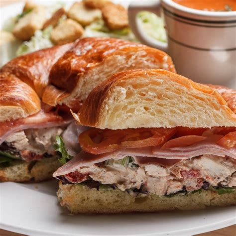 Address, contact information, & hours of operation for california pizza kitchen locations in louisiana. Louisiana Pizza Kitchen | New Orleans Pizza Restaurant