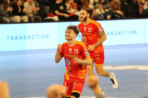 Handball Caen Réalise Un Grand Match Pour Décrocher Sa Première Victoire Au Palais Des Sports