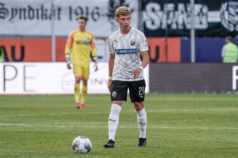Der sv sandhausen gewinnt im volksparkstadion 1:5. SV Sandhausen: Pena Zauner bringt sich in Erinnerung