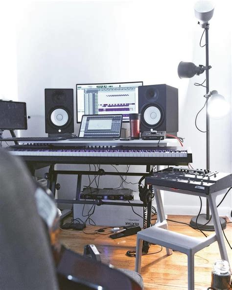 6 Clever Studio Setup Tips From 6 Top Producers | Studio setup, Home ...