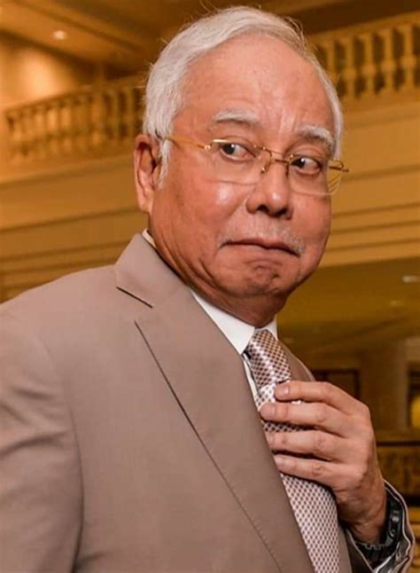 Hilang pertimbangan kerana terpengaruh oleh wang atau harta. The Scribe A Kadir Jasin: Akan Percaya Hanya Apabila Najib ...