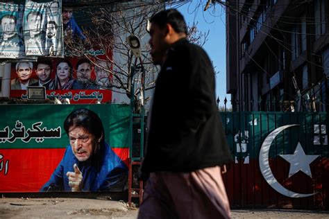 Pakistan Election Nawaz Sharif Seeks Coalition Talks As His Party Trails Independents Backing