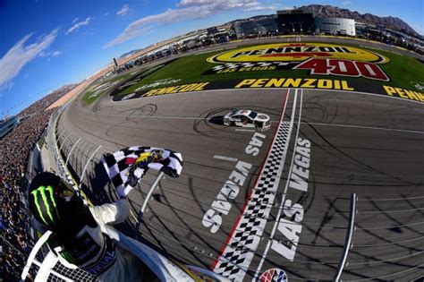 This is when they all of the teams tend to underestimate and keep their real horsepower numbers a secret (which is why most sites tend to say no more than 800 horsepower). DID NASCAR LISTEN TO TOO MANY VOICES? | Garage Pass Blog ...