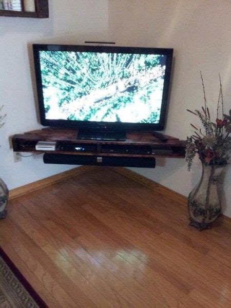 My plan was basically a simple cabinet with doors to hide the tv. DIY Wood Pallet TV Mount | Home Design, Garden ...