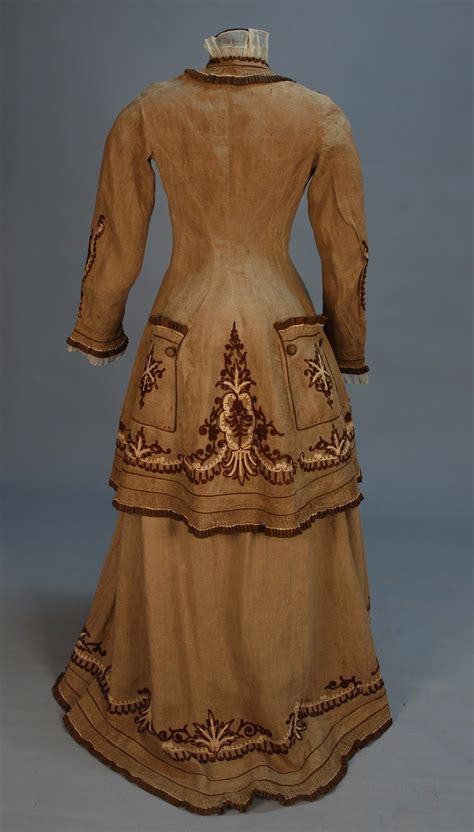 Victorian Traveling Dress Love Historical Clothing Bustle Dress 1870