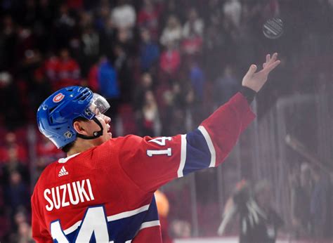 Une vision de jeu exceptionnelle. Hockey30 | Nick Suzuki complètement à l'opposé de ...