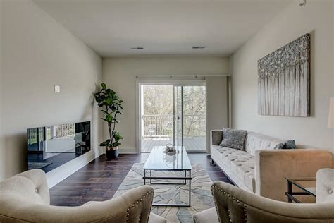 The View at Towne Center Luxury Apartments - W171 S7452 Lannon Dr