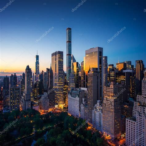 Ciudad De Nueva York Increíble Amanecer Sobre El Parque Central Y La