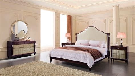 A stunning, modern and stylish bedroom set. Luxury King Size Bed - Baroque Bed - Luxury Bedroom Set ...