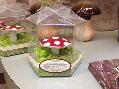 Diy Little Clay Glazed Mushroom T Idea For Terrariums Or Plant Pots