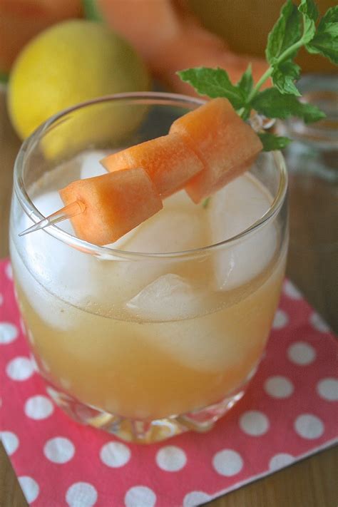 Oregon Transplant Citrusy Cantaloupe Cocktails