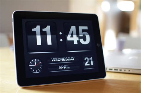 Now that apps can run in the background with ios 4 the free version of the iphone and ipad app, nightstand central displays the time, date and weather of the location of your choice. iPhone Savior: Flip Time Clock for iPad Delivers Instant Wow