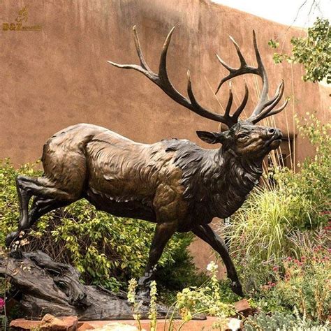Life Size Deer Garden Statue In 2021 Deer Statues Animal Statues