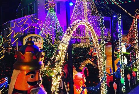 Best Holiday Light Displays In New Jersey Mommy Poppins Things To
