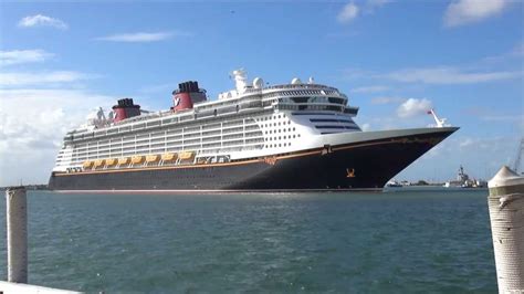 Disney Fantasy Cruise Ship Exterior Youtube