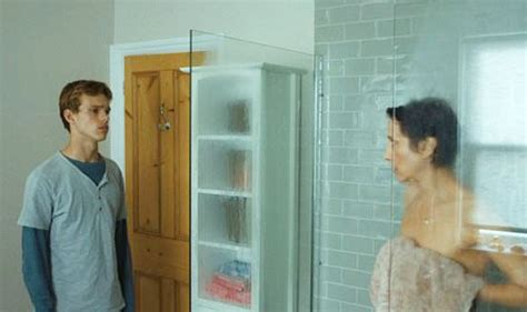 Kiri Lia Williams Reveals All On That Disturbing Bathroom Scene