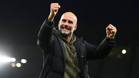 Trainer Pep Guardiola Verlängert Bei Manchester City