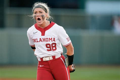 Ou Softball Jordy Bahl Dealing With Arm Soreness Unlikely To Pitch In Big Tournament