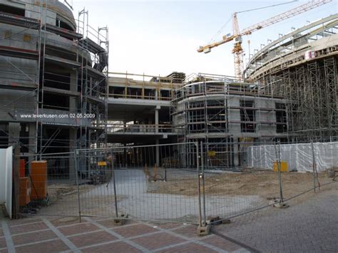 Deutsche bank filiale hauptstraße 85a, 40764 langenfeld (rheinland) (geist). Leverkusen, Bild: ECE im Bau (Blick aus der Fußgängerzone)