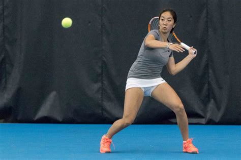 Illinois Women S Tennis Looks To Bounce Back Against Indiana And Purdue The Daily Illini