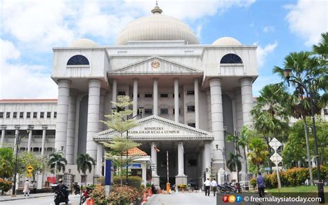 Level 27 menara binjai 2 jalan binjai kuala lumpur 50450 kuala lumpur malaysia. Lawyer ordered to pay RM3 mil to Securities Commission for ...