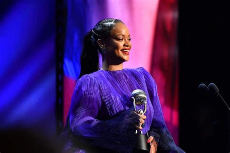 Rihanna At 51st Naacp Image Awards In Pasadena 02 22 2020 Hawtcelebs